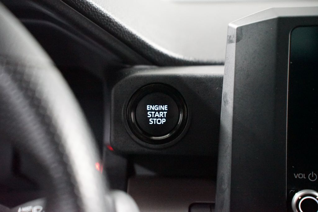 Thumbnail: 2024 Toyota Tacoma - 18