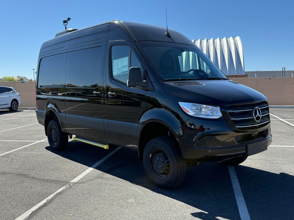 Thumbnail: 2026 Mercedes-Benz Sprinter - 3