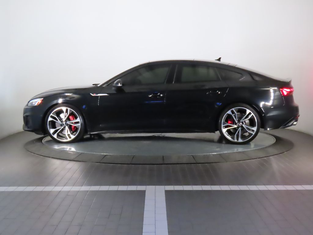 Thumbnail: 2021 Audi S5 - 2