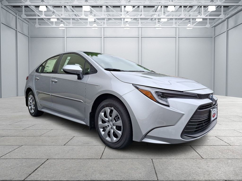 2025 Toyota Corolla LE 2