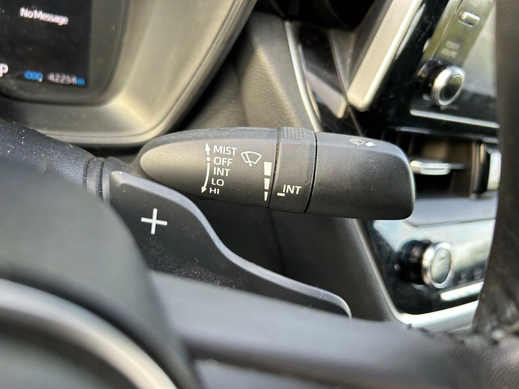 Thumbnail: 2021 Toyota Corolla - 20