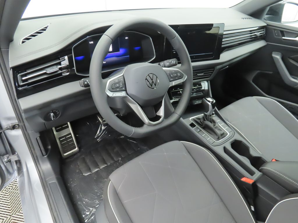 Thumbnail: 2026 Volkswagen Jetta - 9