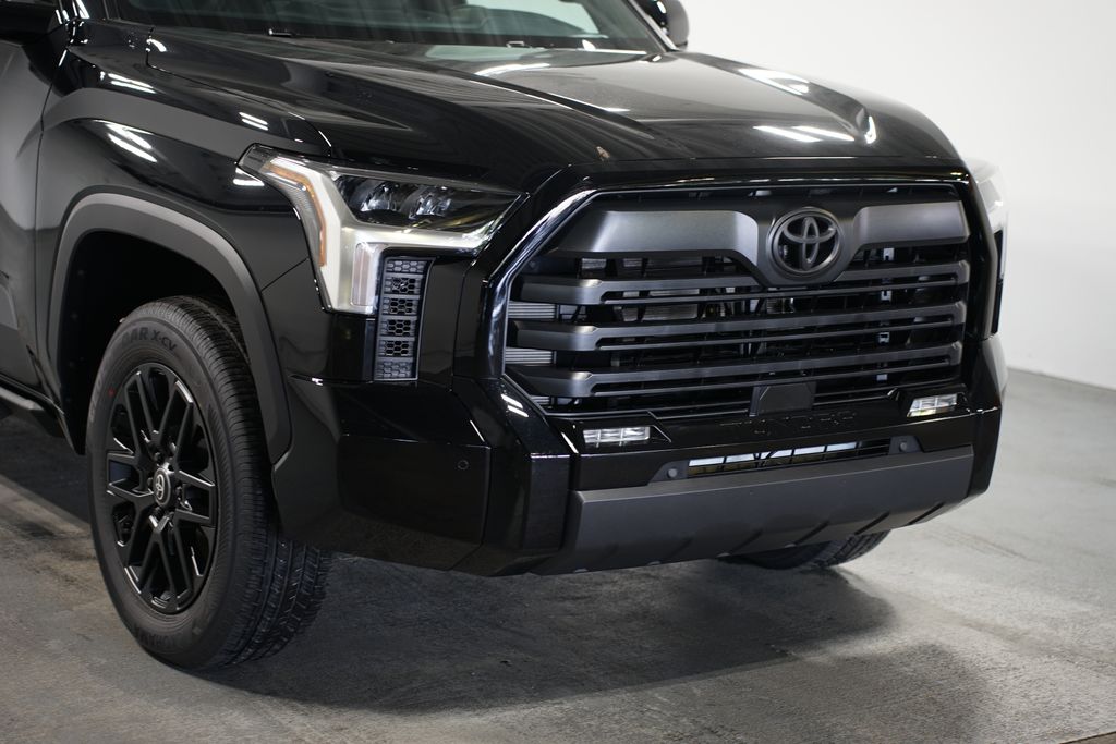 Thumbnail: 2025 Toyota Tundra - 4