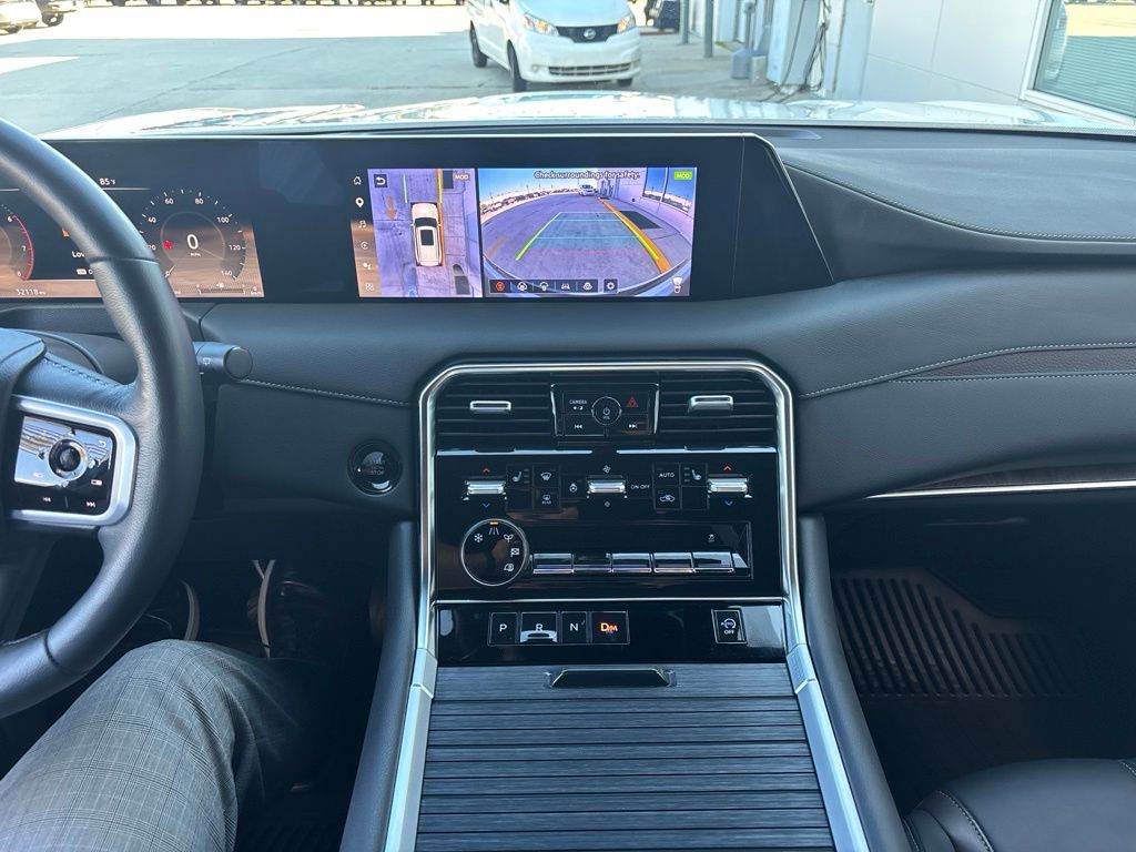 2025 Nissan Armada