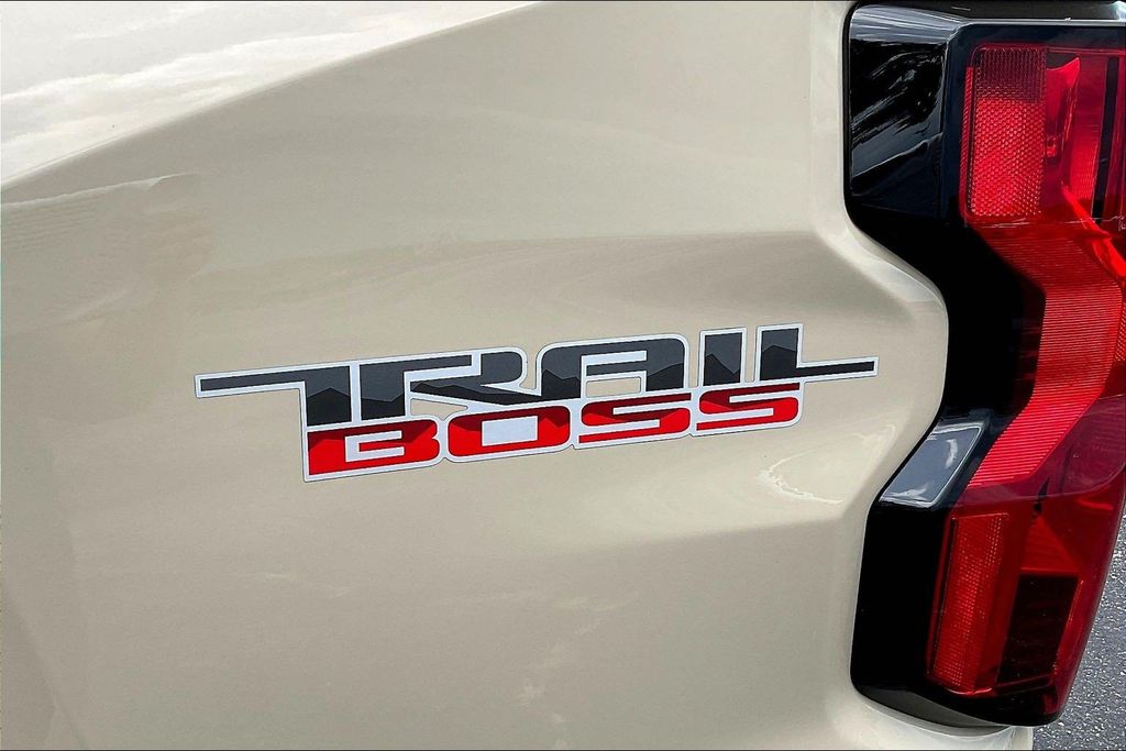 Used 2024 Chevrolet Colorado Truck