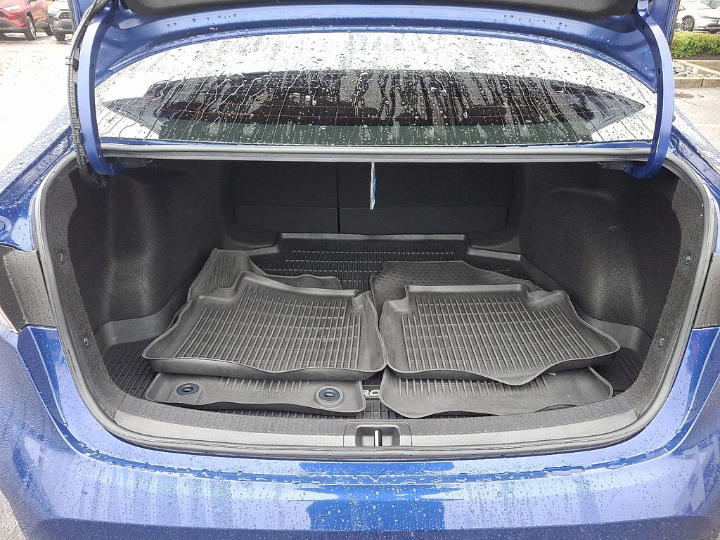 Thumbnail: 2020 Toyota Corolla - 29