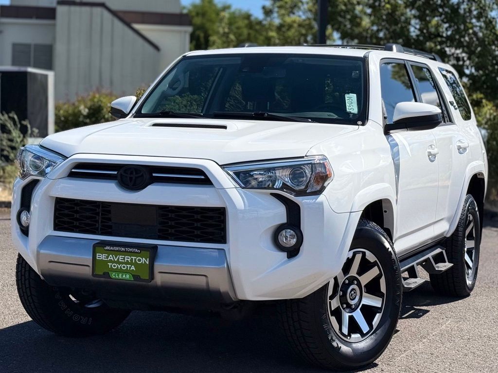 Super White 2020 Toyota 4Runner SUV / Crossover Four-Wheel Drive 5-Speed Automatic Overdrive