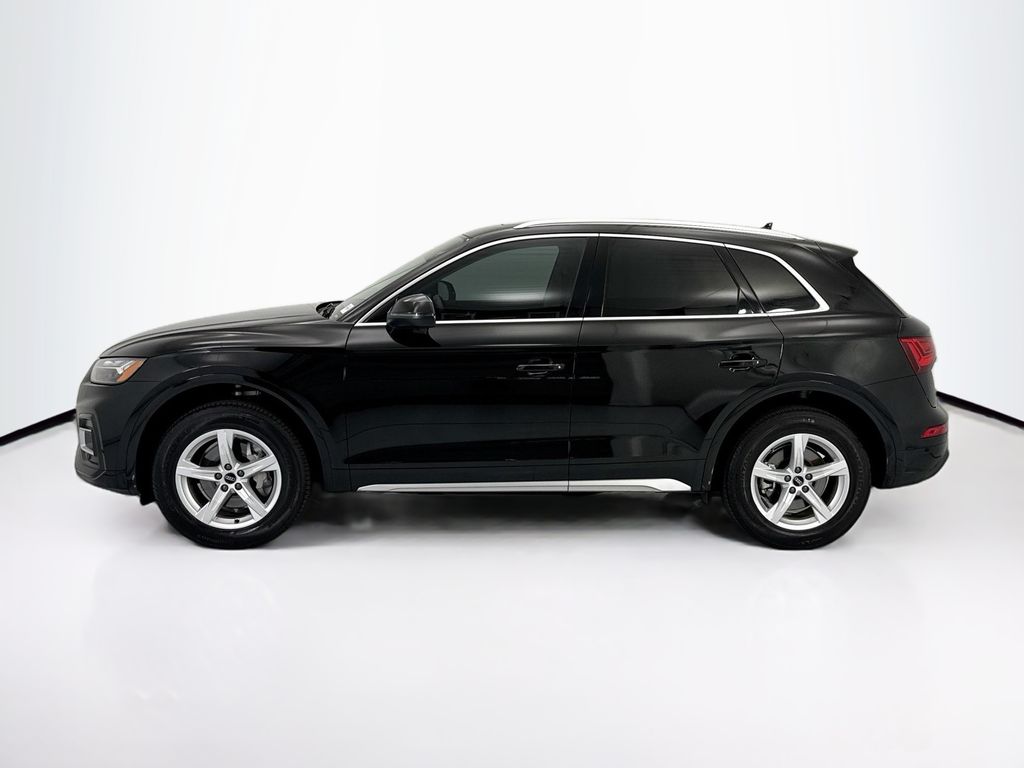 Thumbnail: 2023 Audi Q5 - 8