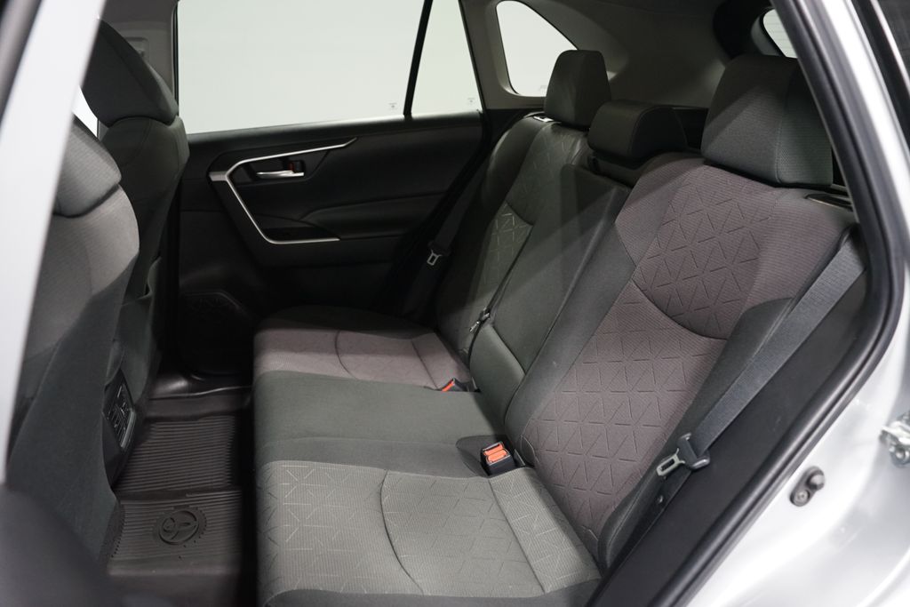 Thumbnail: 2023 Toyota RAV4 - 29