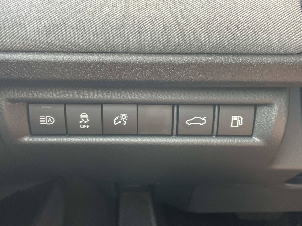 New 2026  Toyota LE image 21