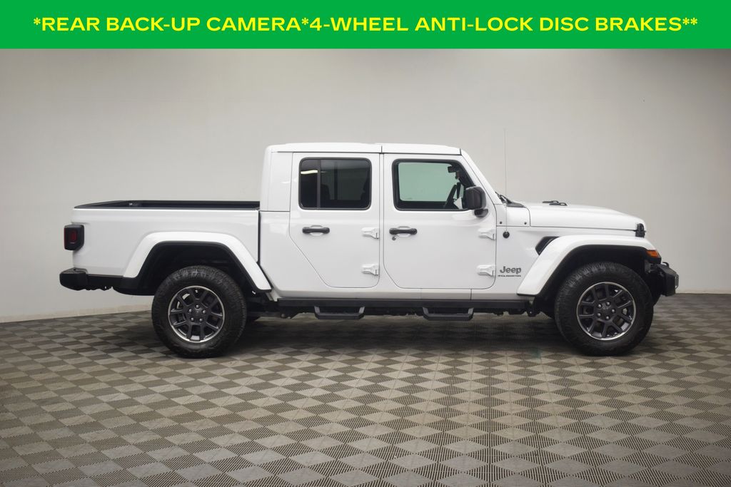 used 2023 Jeep Gladiator car, priced at $29,000