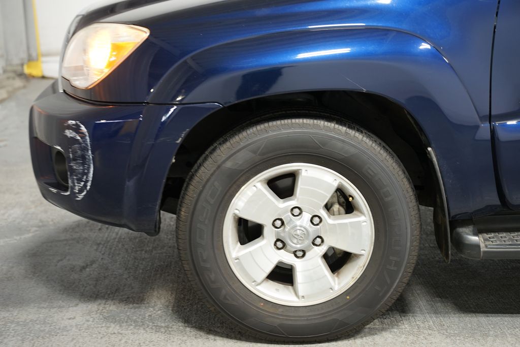 Thumbnail: 2008 Toyota 4Runner - 5