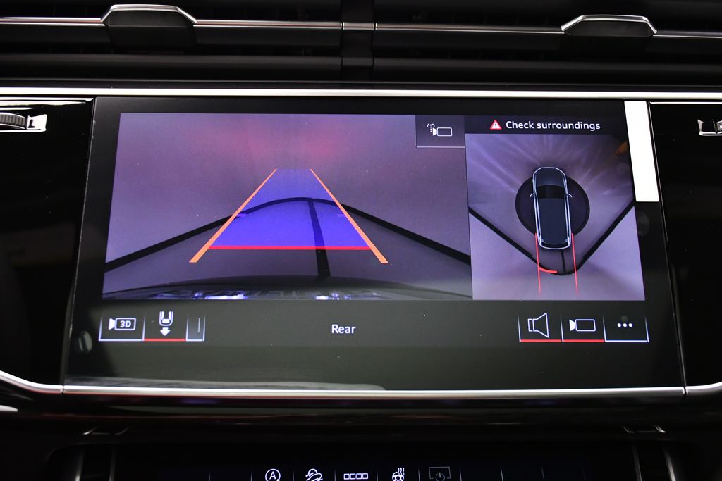 Thumbnail: 2026 Audi Q7 - 26