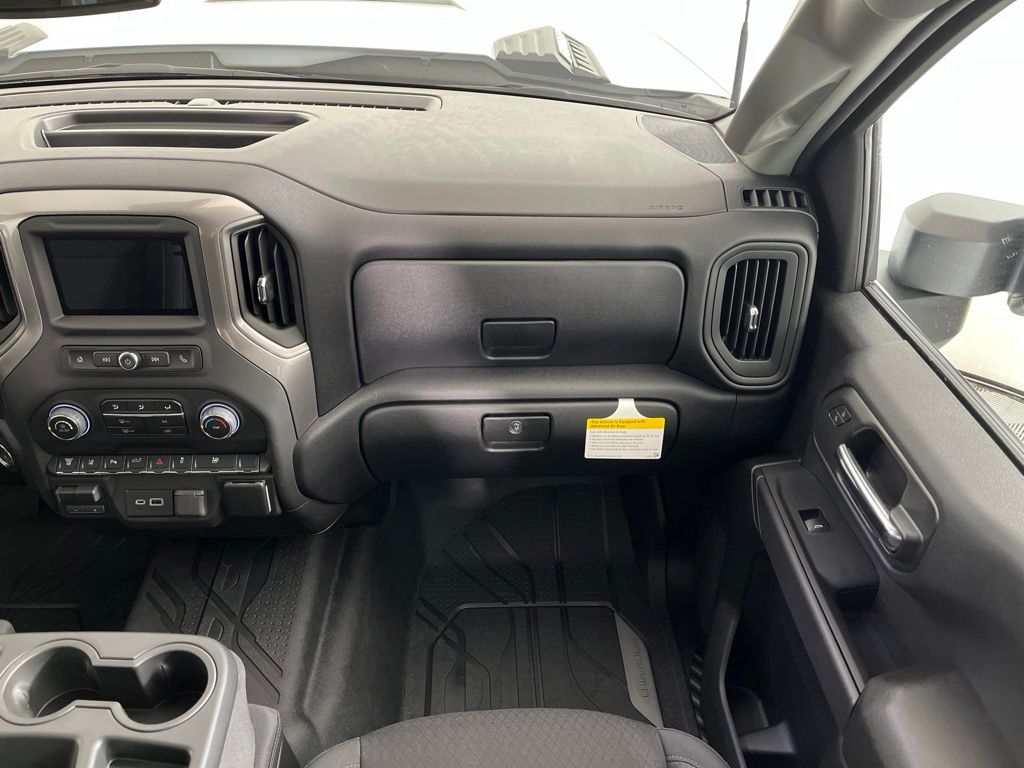 Thumbnail: 2026 Chevrolet Silverado 2500 - 18