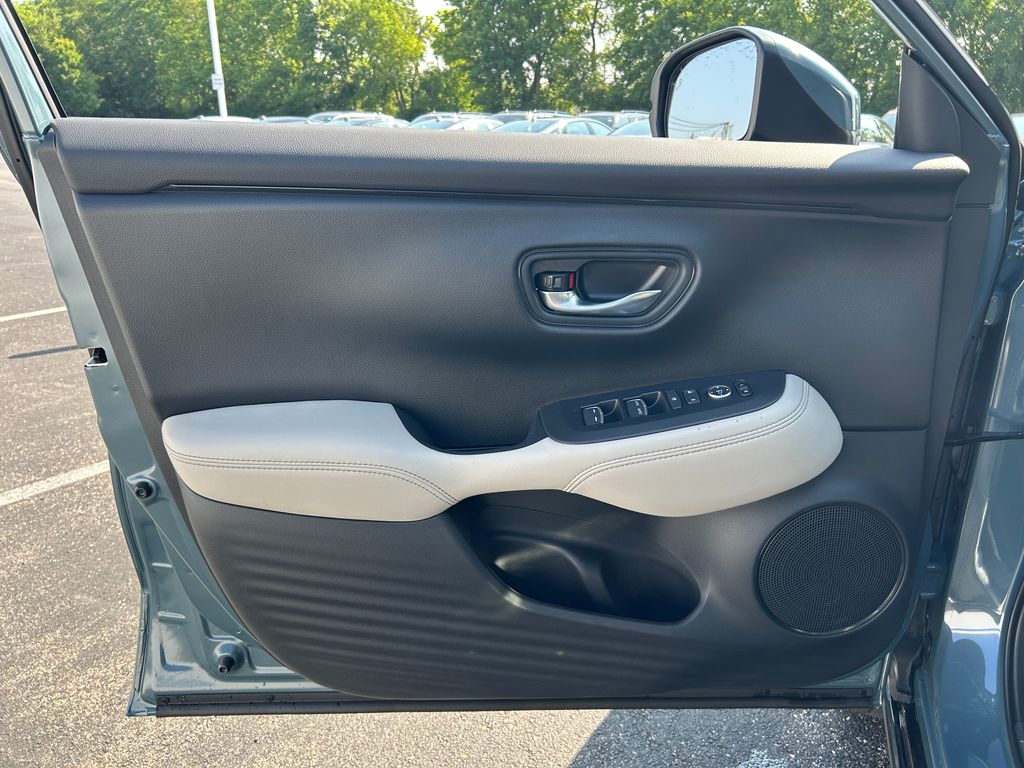 Thumbnail: 2026 Honda HR-V - 18