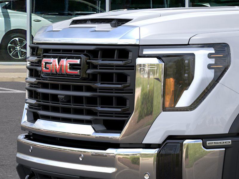 2025 GMC Sierra 2500HD Pro 13