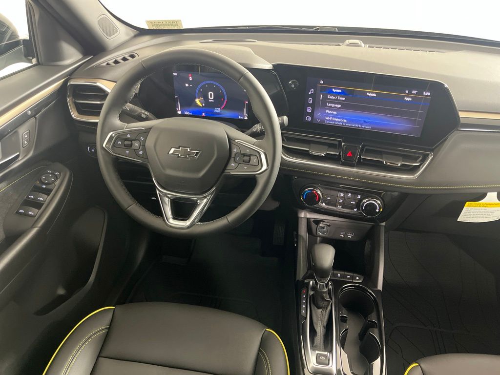 Thumbnail: 2026 Chevrolet TrailBlazer - 14