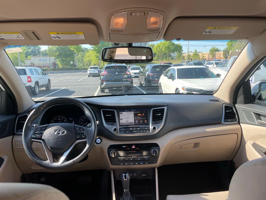 Thumbnail: 2018 Hyundai Tucson - 5