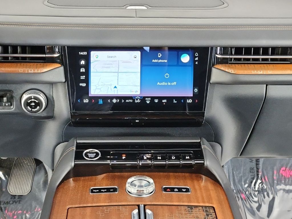 Thumbnail: 2025 Lincoln Navigator - 28