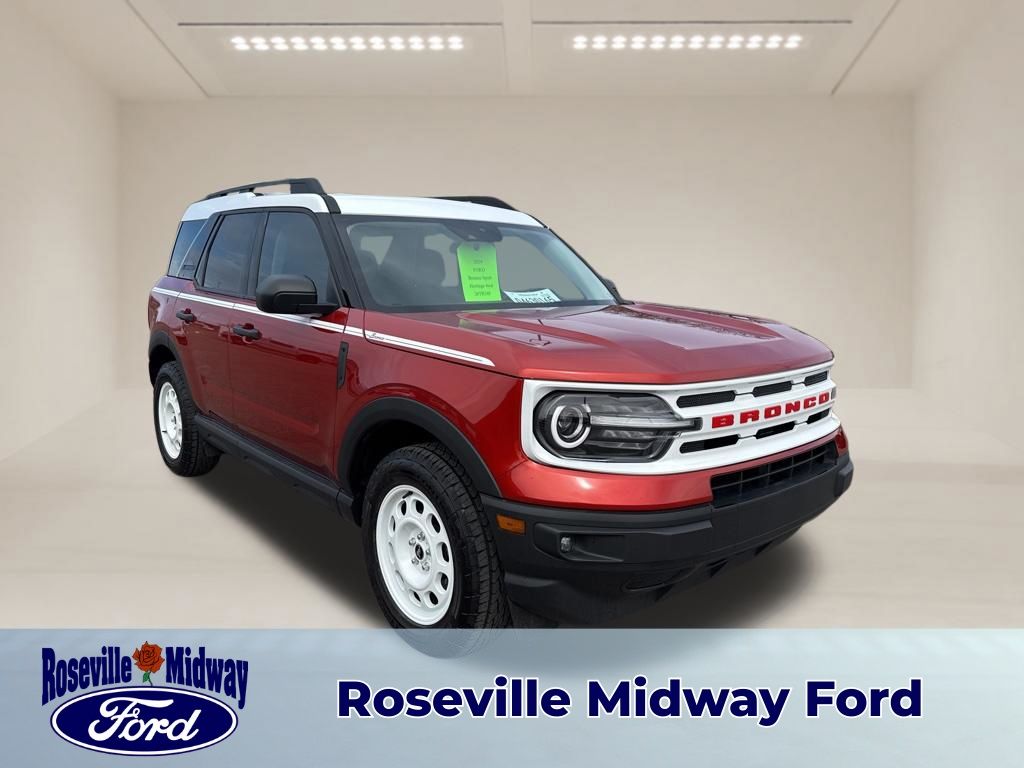 Hot Pepper Red Metallic Tinted Clearcoat 2024 Ford Bronco Sport Heritage AWD SUV / Crossover All-Wheel Drive 8-Speed Automatic