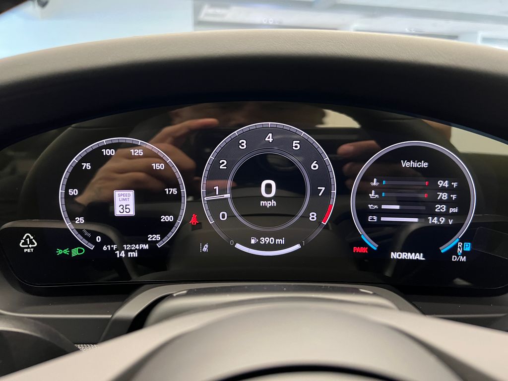 Thumbnail: 2026 Porsche 911 - 16