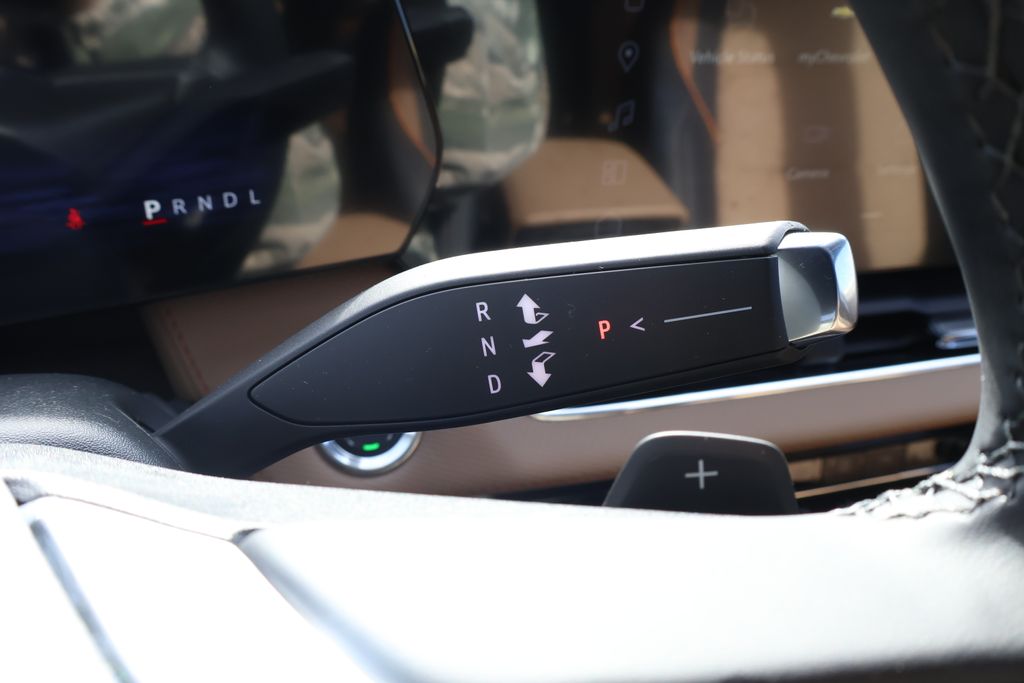 Thumbnail: 2026 Chevrolet Equinox - 23