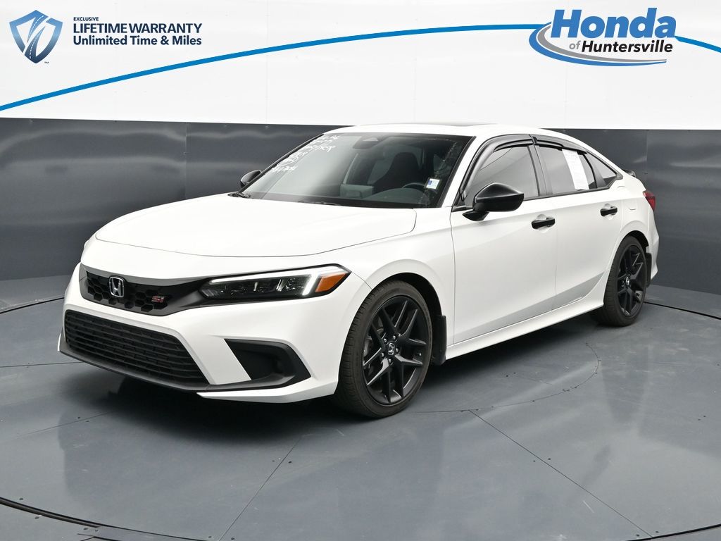 View vehicle photo 3