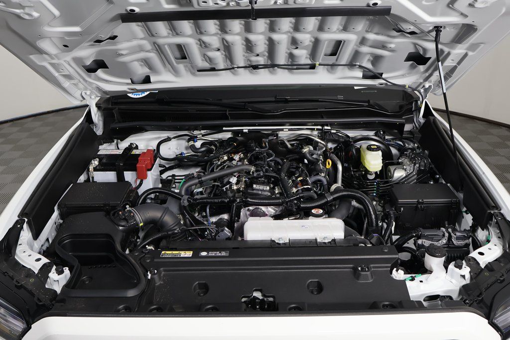 Thumbnail: 2025 Toyota 4Runner - 16