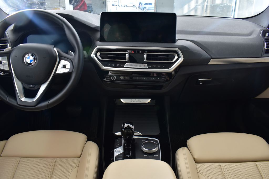 Thumbnail: 2023 BMW X3 - 27