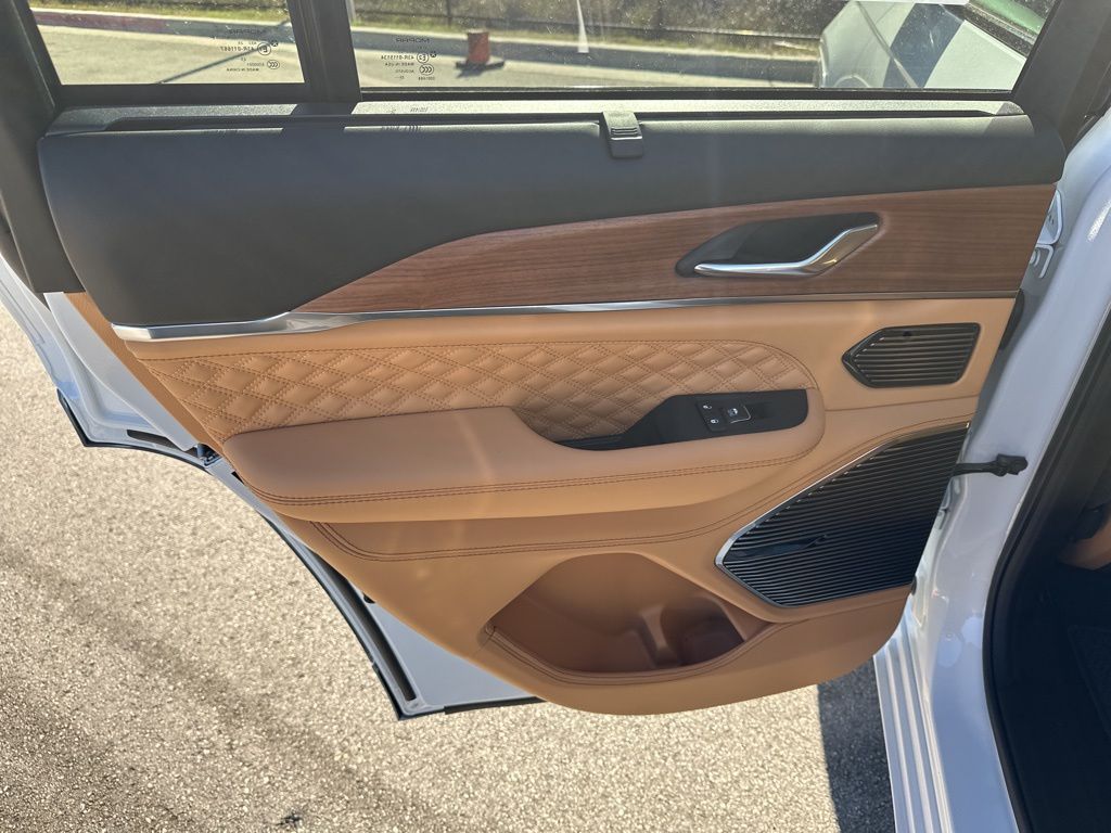 New Car 2025 Jeep Grand Cherokee  Summit For Sale Under $70,000 In Austin, Texas