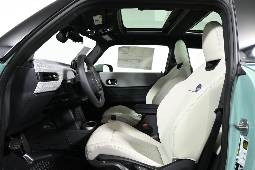 Thumbnail: 2026 MINI Cooper - 3