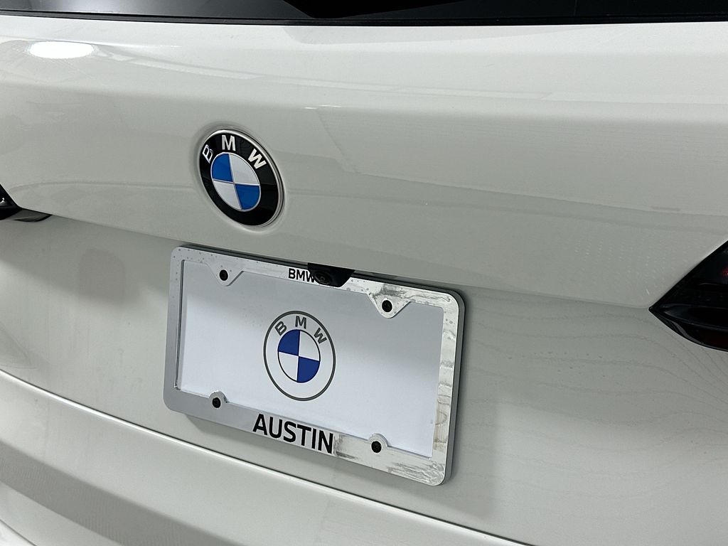 Thumbnail: 2026 BMW X5 - 22