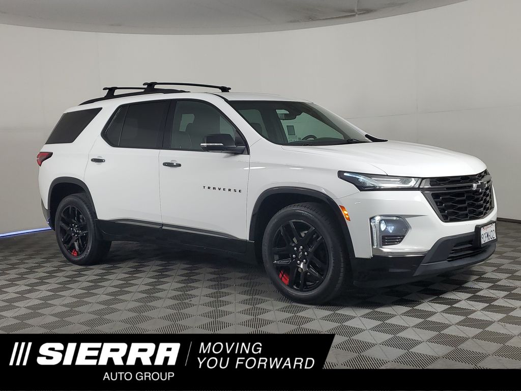 Summit White 2023 Chevrolet Traverse SUV / Crossover Four-Wheel Drive 9-Speed Automatic