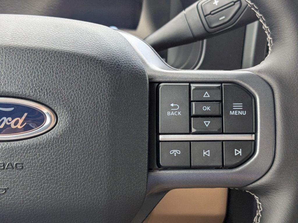 2025 Ford F-350 Super Duty Lariat