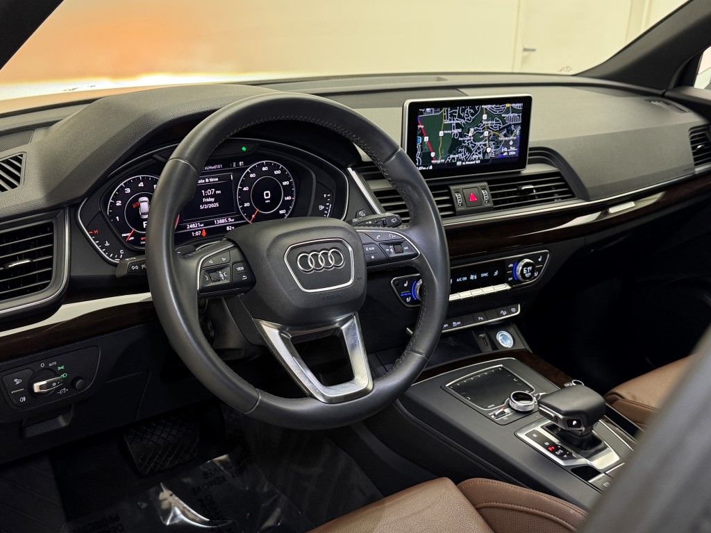 2019 Audi Q5 Premium Plus 24