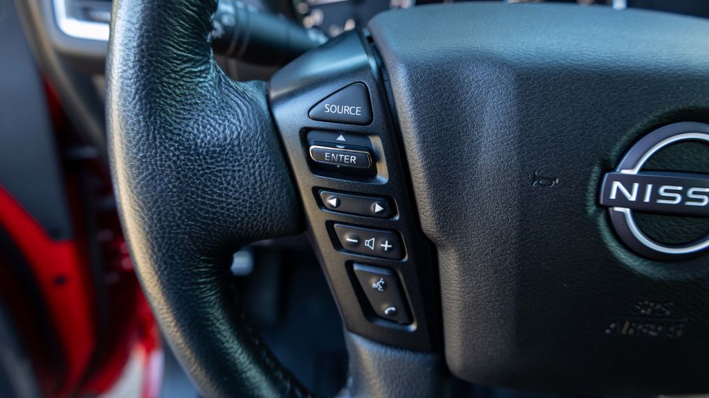 Used 2022 Nissan Frontier SV 4D Crew Cab