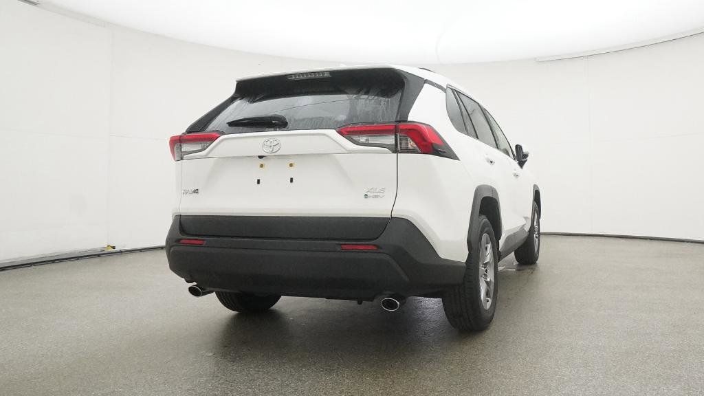 Thumbnail: 2025 Toyota RAV4 - 3