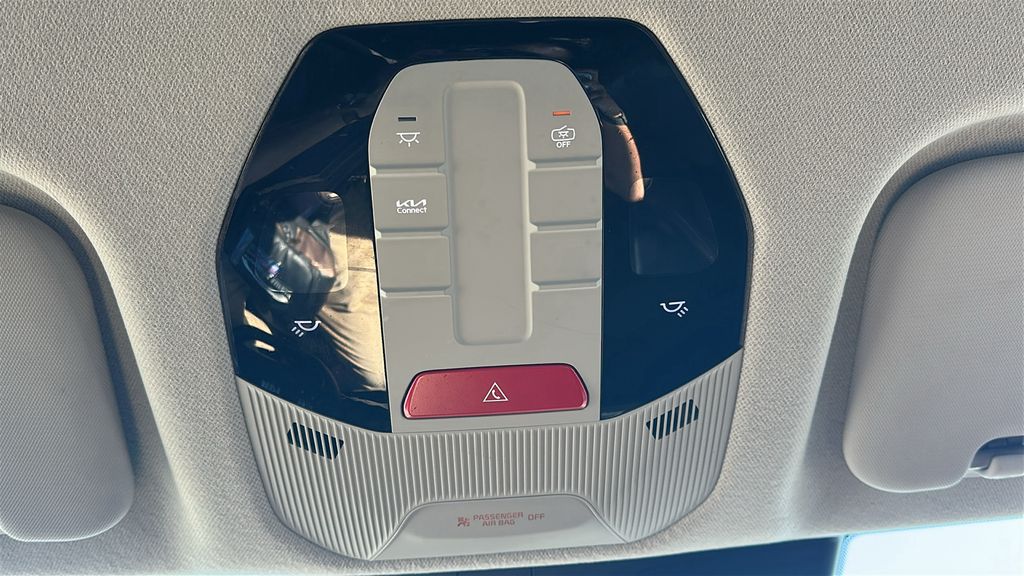 2025 Kia K4 LXS White at Shottenkirk Kia Fort Bend