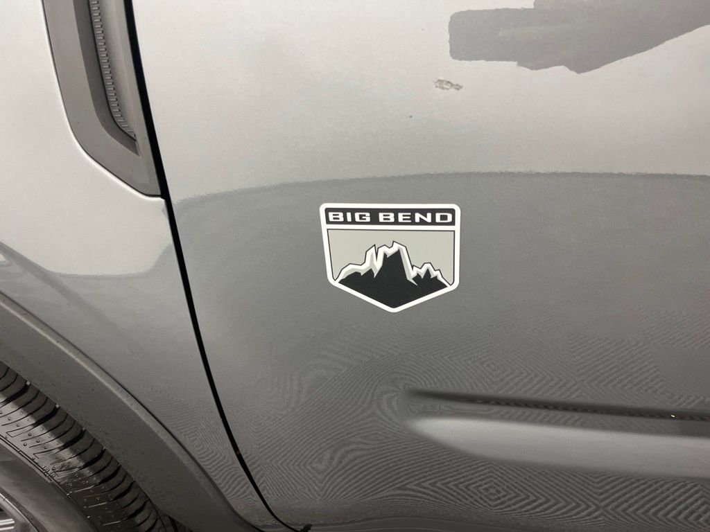 Thumbnail: 2025 Ford Bronco Sport - 4