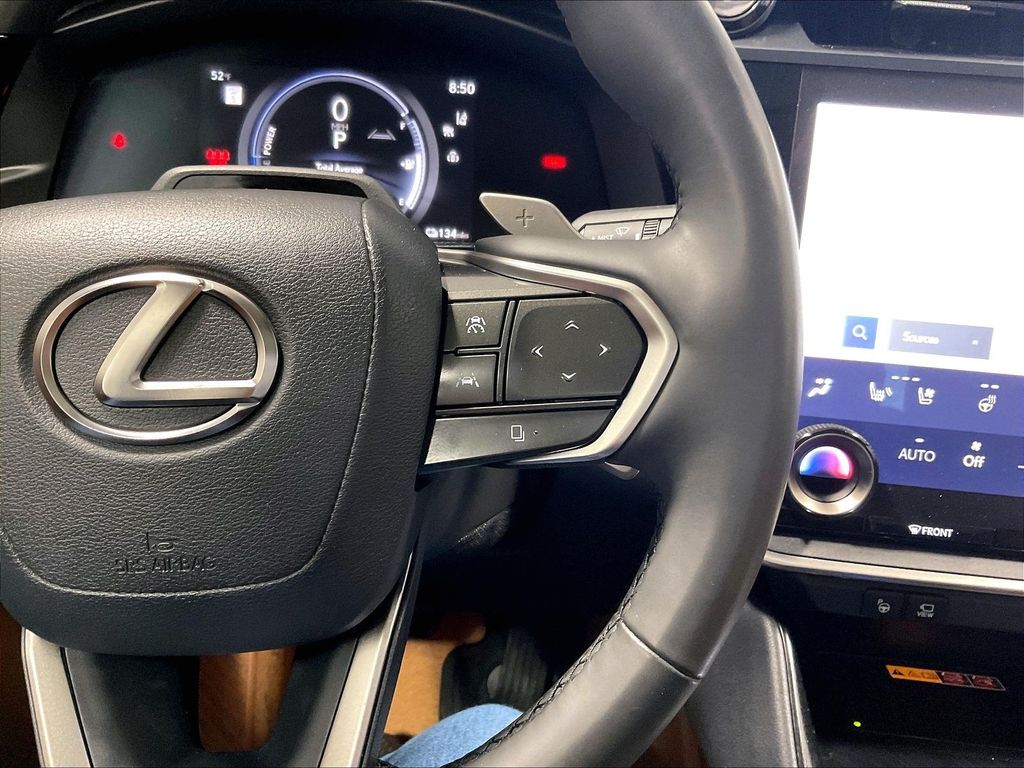 2023 Lexus RZ — photo 24