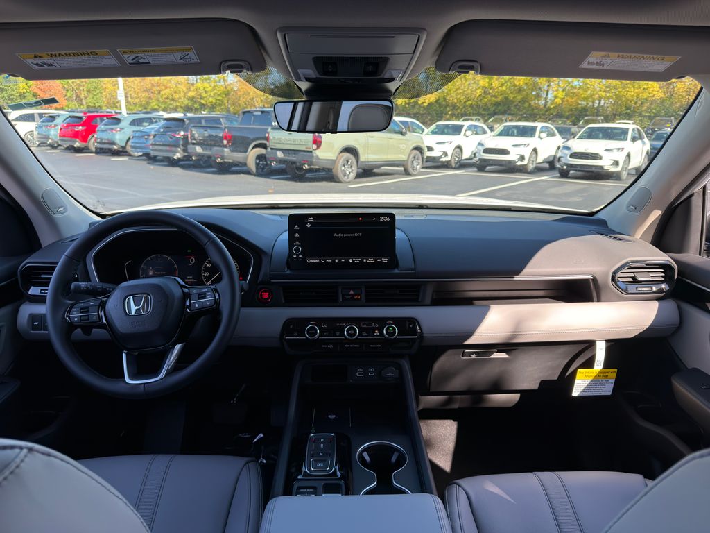 Thumbnail: 2025 Honda Pilot - 12