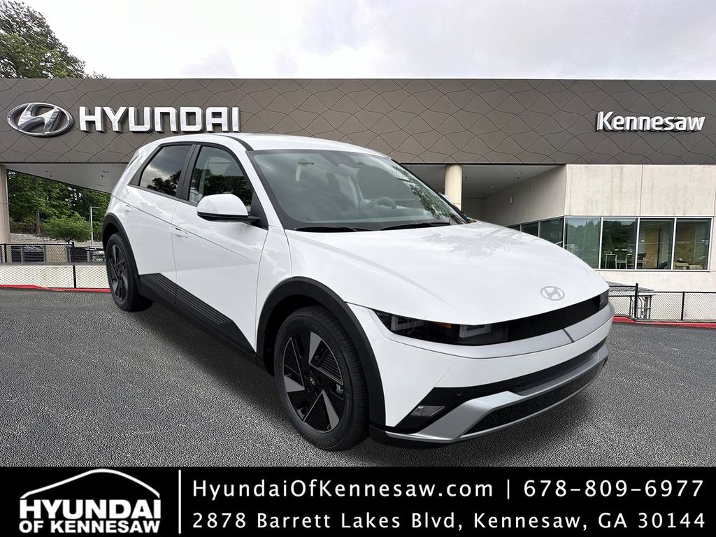 Atlas White 2026 Hyundai Ioniq 5 SE RWD SUV / Crossover Rear-Wheel Drive 1-Speed Automatic