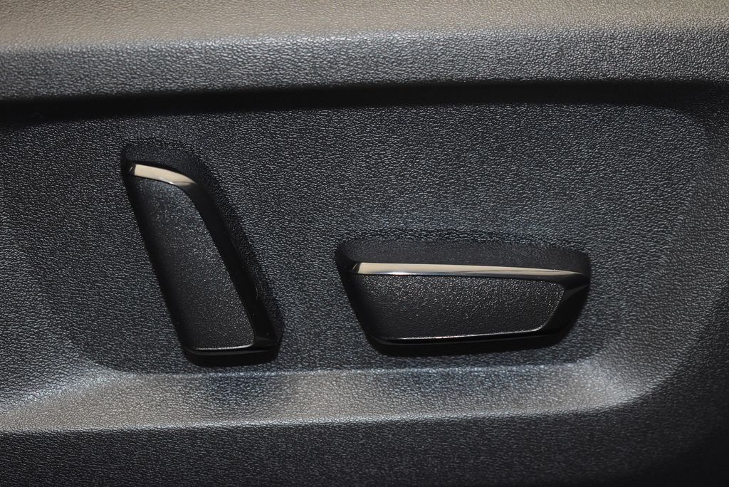 Thumbnail: 2026 Nissan Rogue - 28