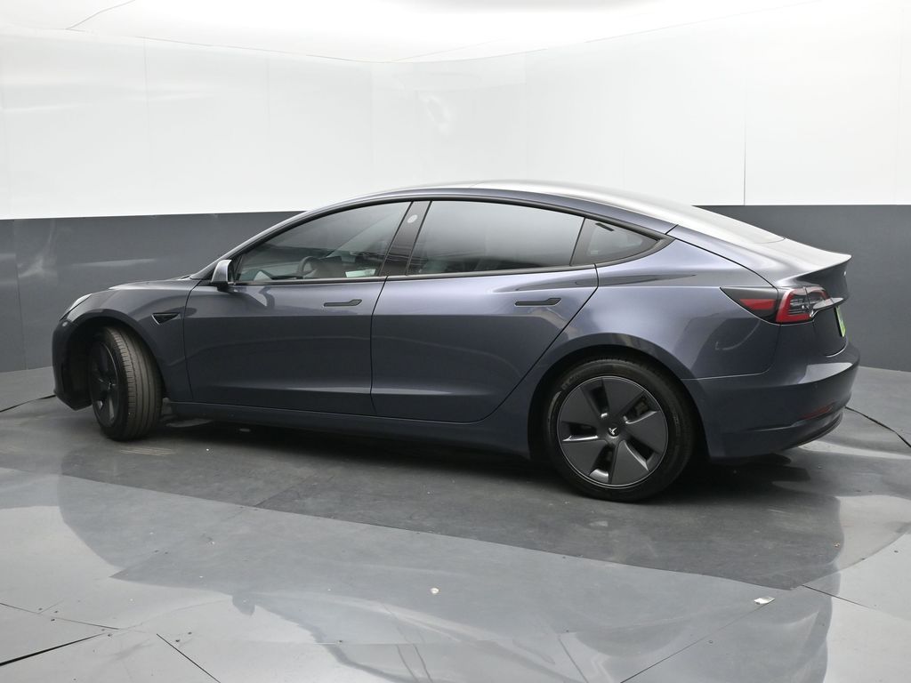 2021 Tesla Model 3 Standard Range Plus Rear-Wheel Drive