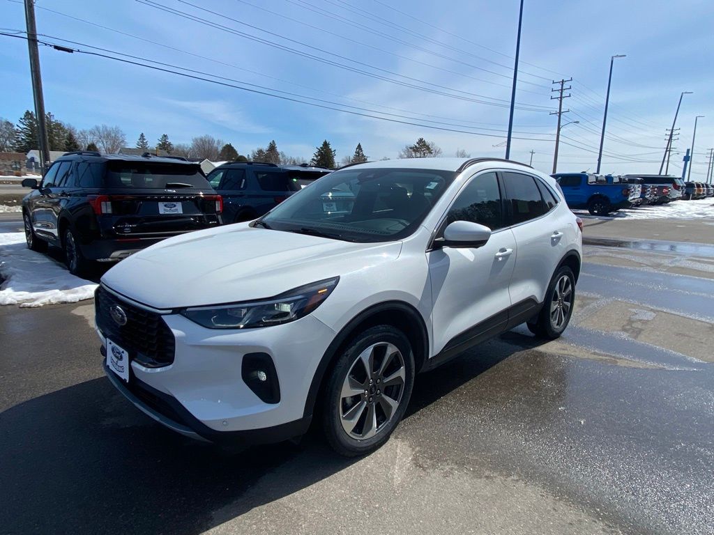 2024 Ford Escape Platinum AWD