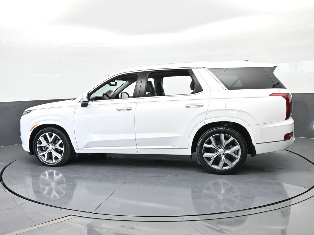 Used 2021 Hyper White Hyundai Limited image 3