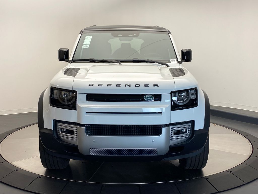 2023 Land Rover Defender 130 SE 8