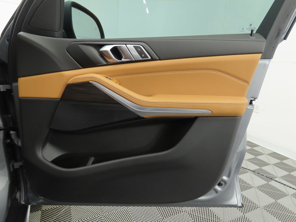 Thumbnail: 2024 BMW X5 - 26