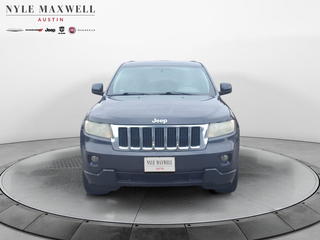 Used Car 2013 Jeep Grand Cherokee  Laredo For Sale Under $10,000 In Austin, Texas