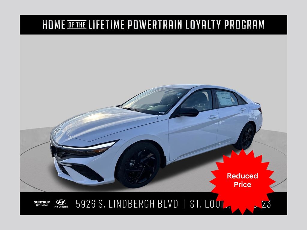 Serenity White 2026 Hyundai Elantra Sedan Front-Wheel Drive Continuously Variable Transmission
